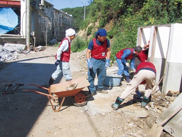 岩手県大船渡市での大震災救援ボランティア活動